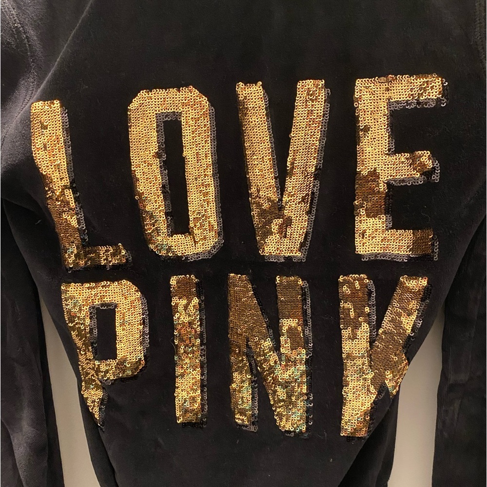 Black VS PINK Zip-up Hoodie